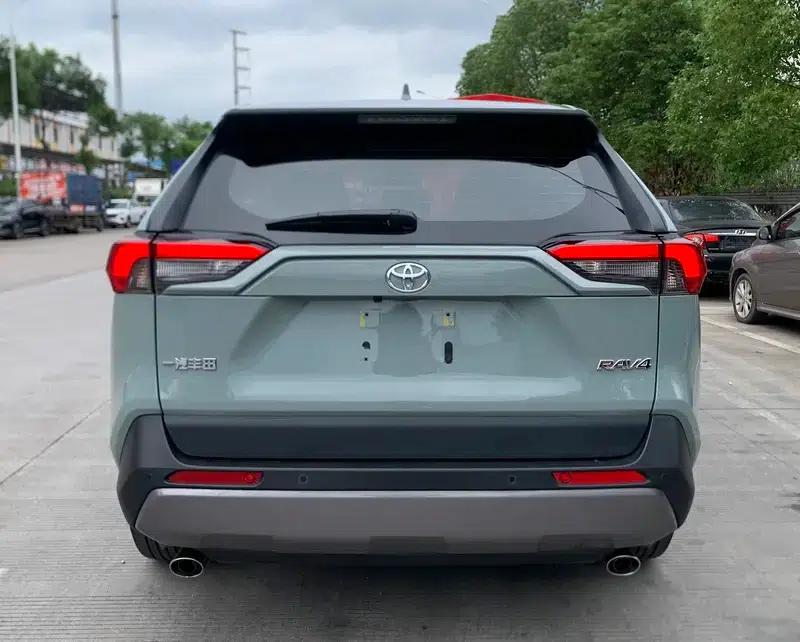 2022 RAV4 2.0L CVT 2WD Fashion Plus Edition — миниатюра 5