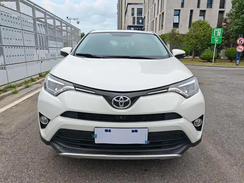 2016 RAV4 2.0L CVT 2WD Smart Edition — миниатюра 2