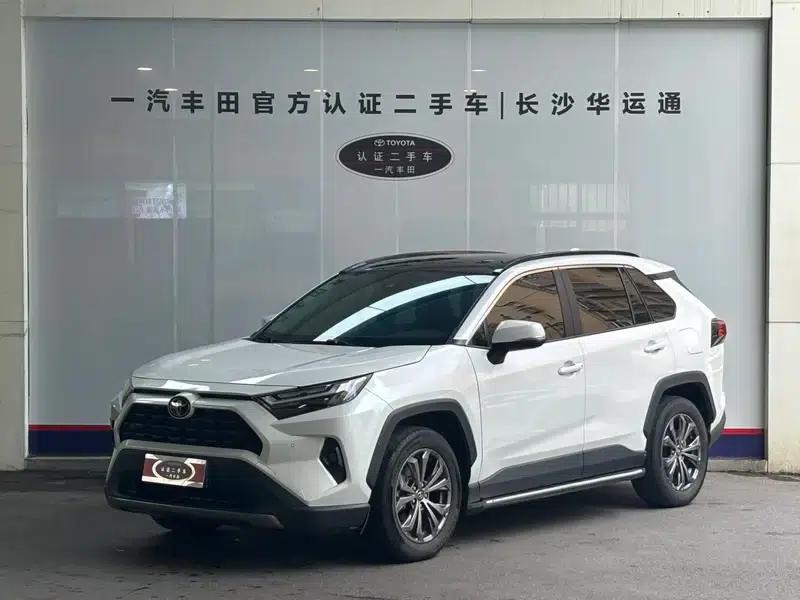 2023 RAV4 2.0L CVT 2WD Fashion Plus Edition — миниатюра 1