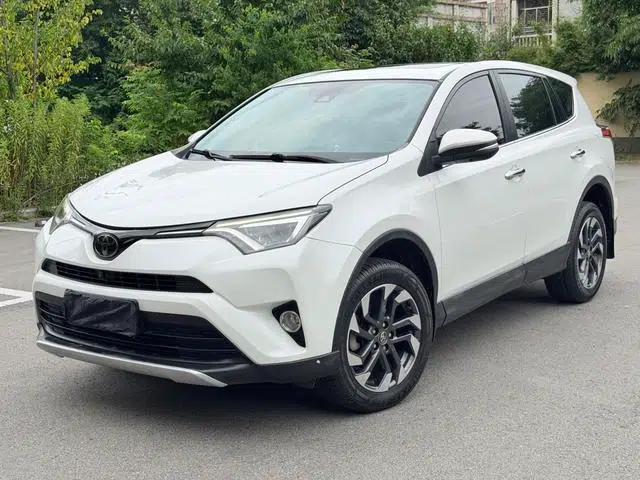 2018 RAV4 2.5L Automatic 4WD Elite i Edition