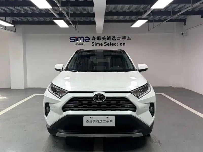 2022 Toyota RAV4 2.0L CVT 2WD Premium Edition — миниатюра 2