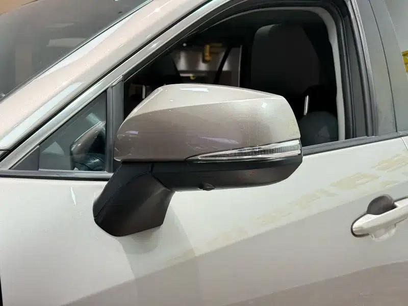 RAV4 2021 2.0L CVT 2WD Fashion Edition — миниатюра 13