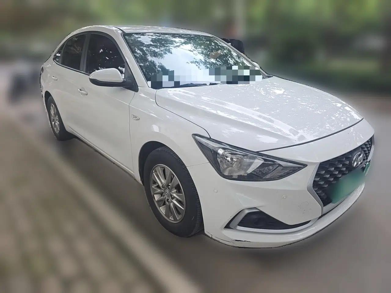 Hyundai Celesta 2018 1.6L Automatic GL Enjoyment Version China V Standard — миниатюра 3