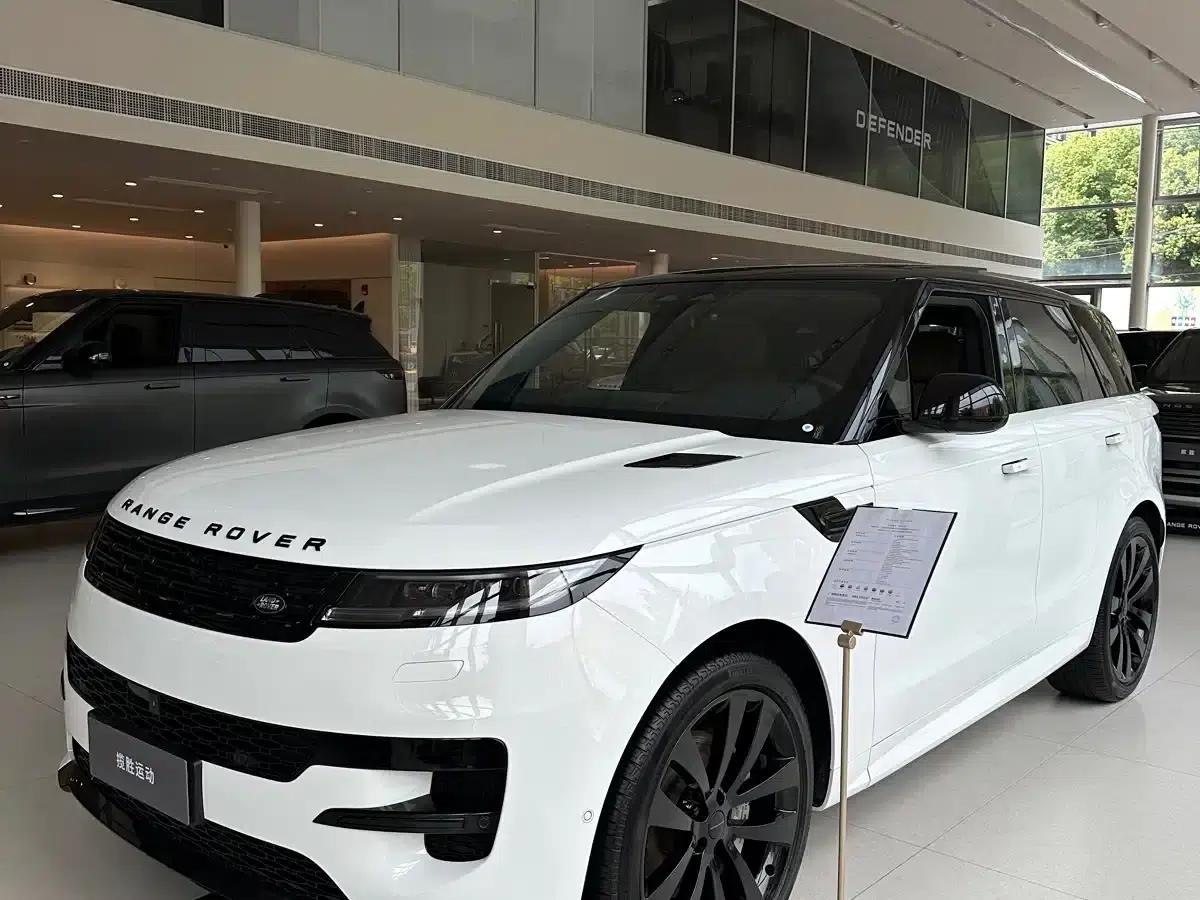 Range Rover Sport 2026 400PS Dynamic SE — миниатюра 2