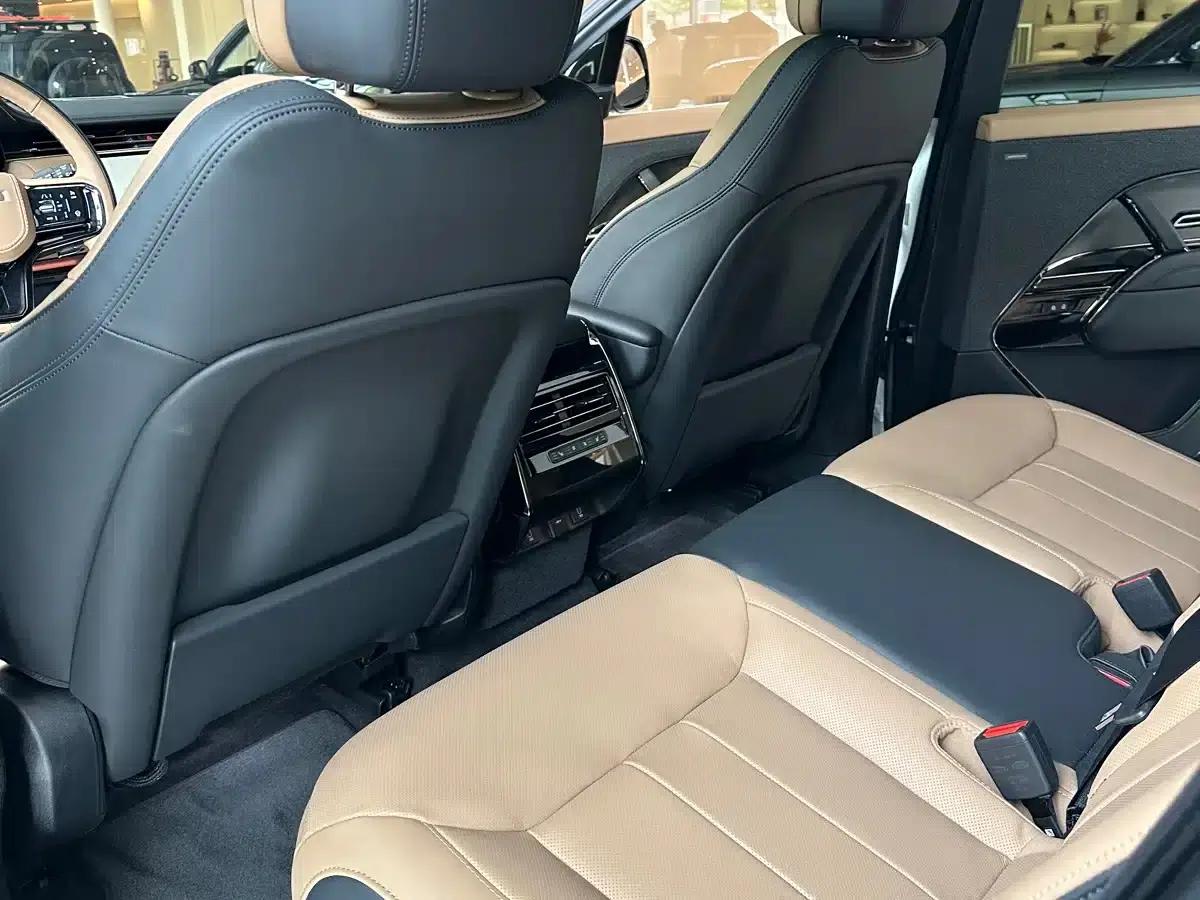 Range Rover Sport 2026 400PS Dynamic SE — миниатюра 6