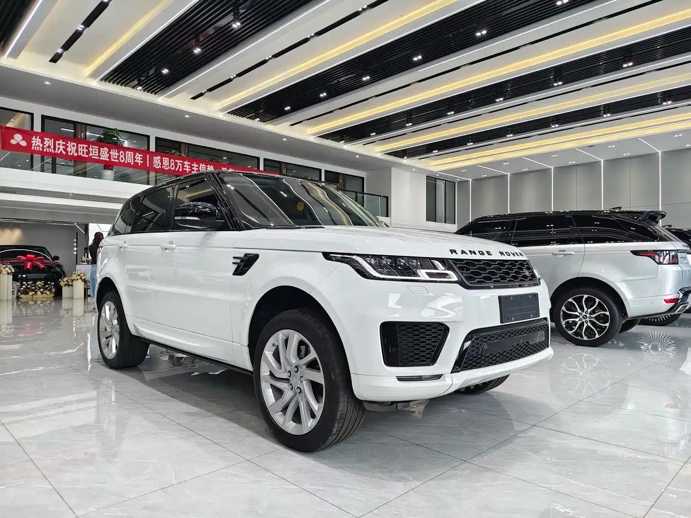 Range Rover Sport 2020 3.0 L6 HSE Dynamic — миниатюра 3