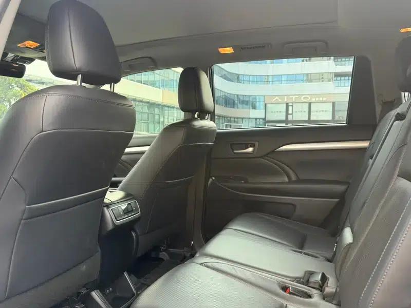 2021 Toyota Highlander 2.0T AWD Luxury 7-seater — миниатюра 13