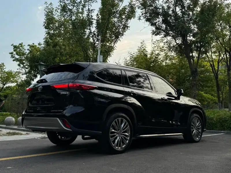 2022 Toyota Highlander Hybrid 2.5L AWD Supreme Edition 7-Seater — миниатюра 6