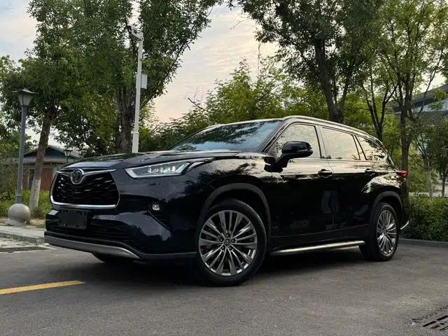 2022 Toyota Highlander Hybrid 2.5L AWD Supreme Edition 7-Seater