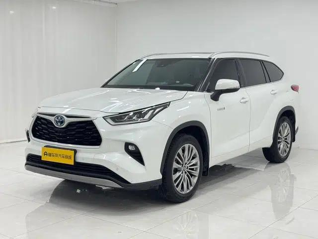 2022 Toyota Highlander Hybrid 2.5L AWD Premium 7-Seater