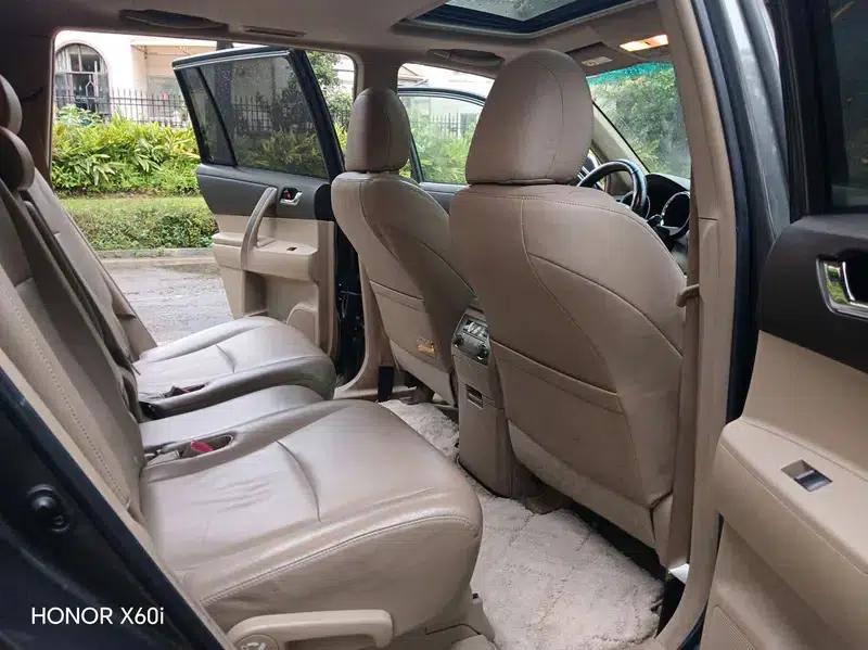 Highlander 2009 2.7L 2WD 7-seater Luxury Edition — миниатюра 18