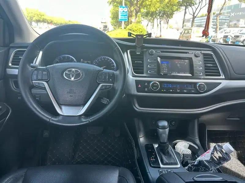 2018 Toyota Highlander 2.0T 2WD Luxury 7-seater (National V Emission Standard) — миниатюра 7