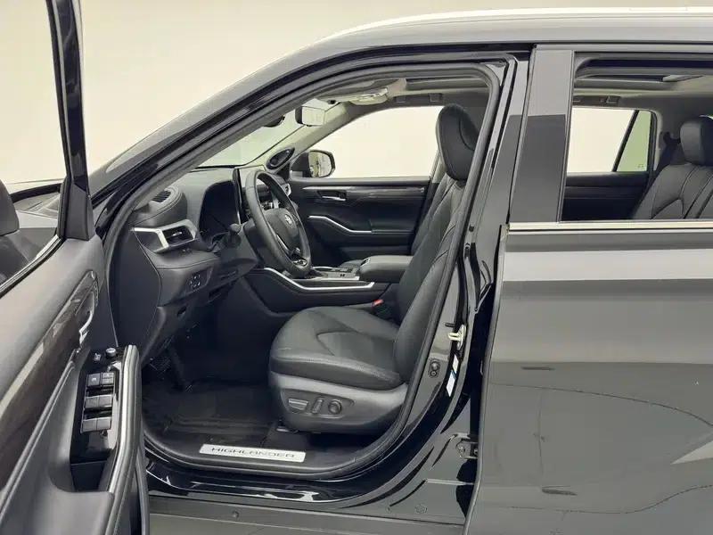 2022 Toyota Highlander Hybrid 2.5L AWD Supreme Edition 7-Seater — миниатюра 19