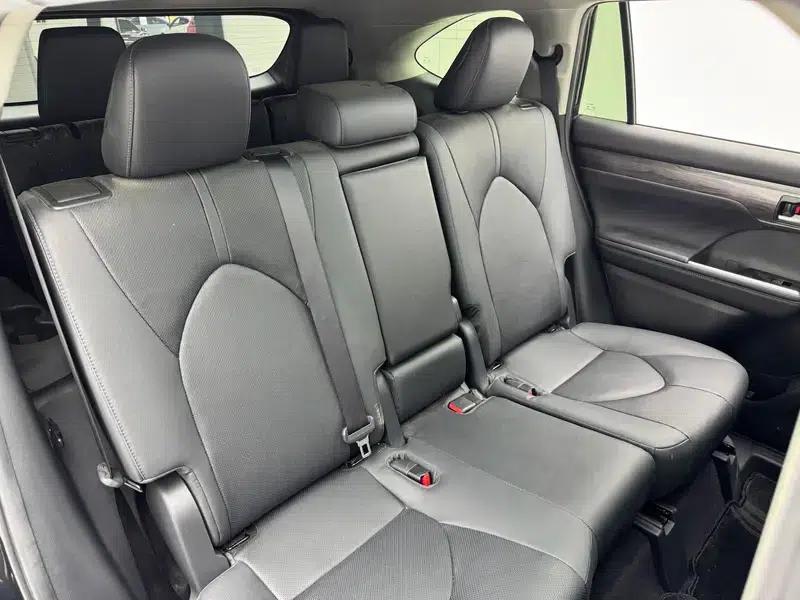 2022 Toyota Highlander Hybrid 2.5L AWD Supreme Edition 7-Seater — миниатюра 23