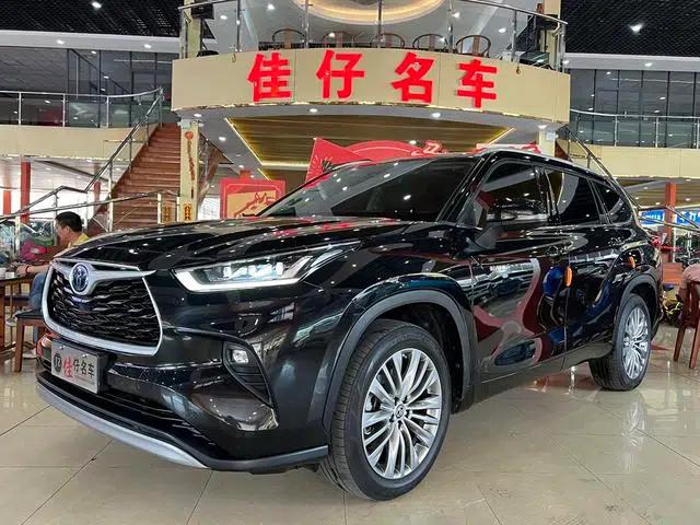 2022 Toyota Highlander Hybrid 2.5L AWD Premium 7-Seater