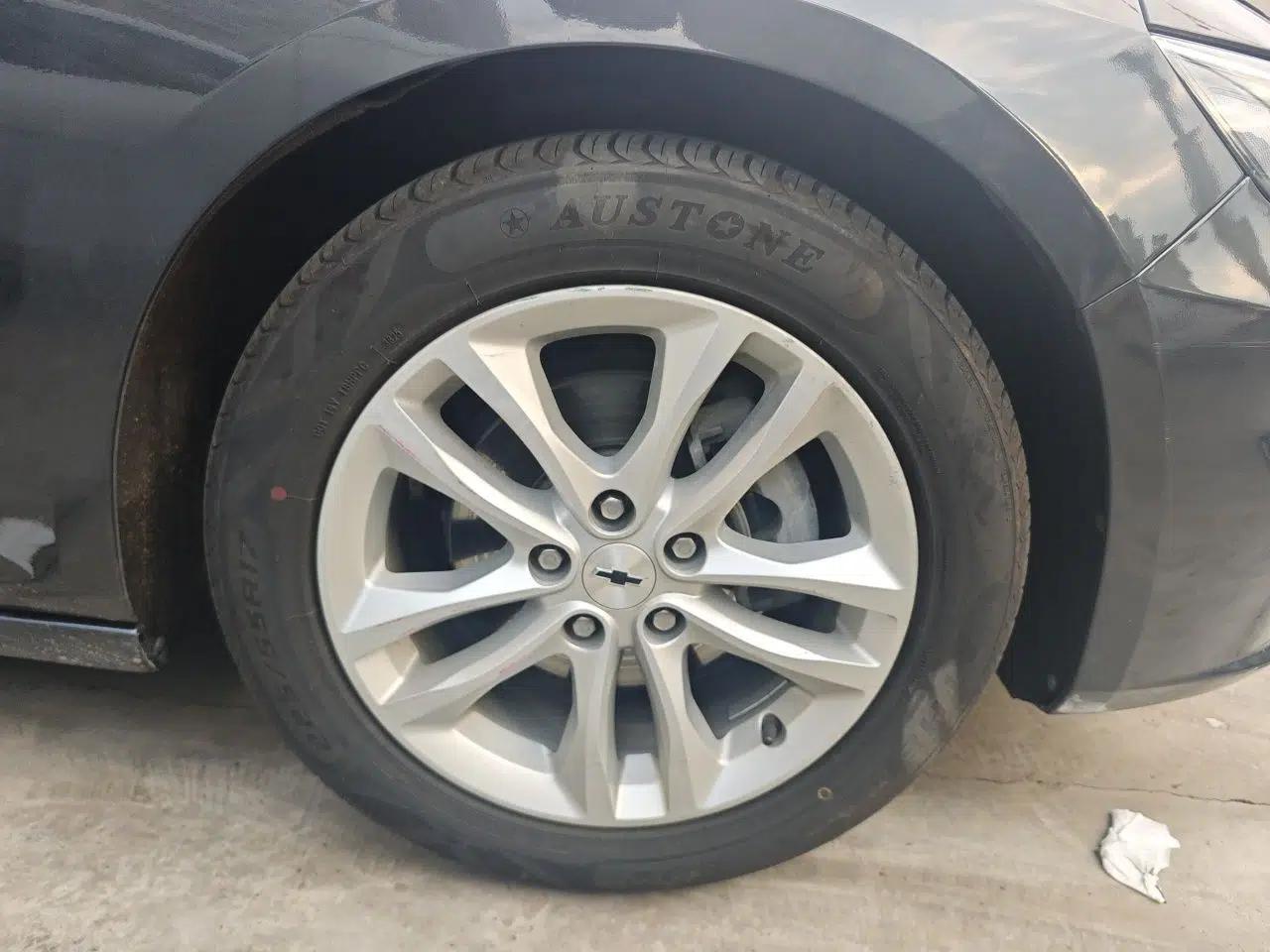Chevrolet Malibu XL 2018 530T Automatic Ruiyi Edition — миниатюра 8