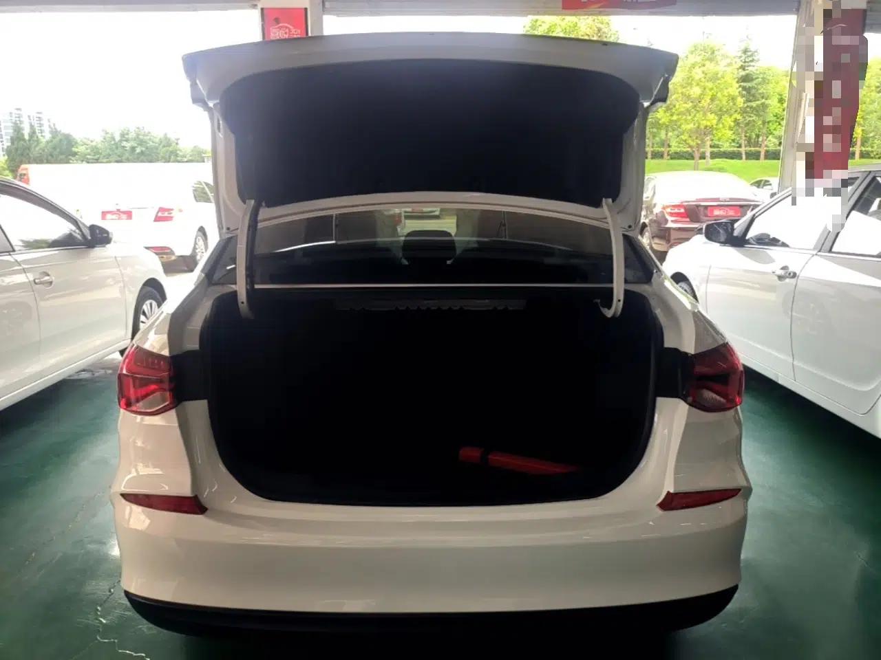 Chevrolet Monza 2022 320 Automatic Enjoyment Sunroof Version — миниатюра 22