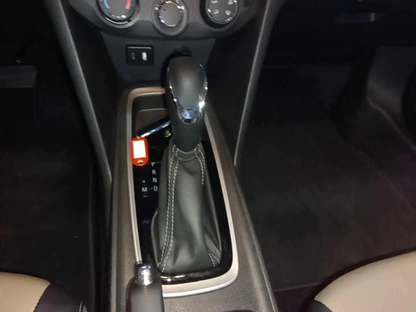 Chevrolet Monza 2020 320 Automatic Enjoyment Edition — миниатюра 21