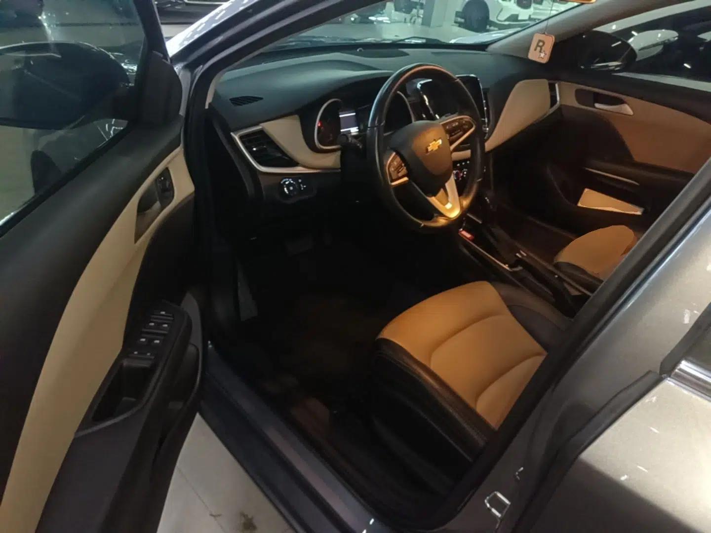 Chevrolet Monza 2020 320 Automatic Enjoyment Edition — миниатюра 23