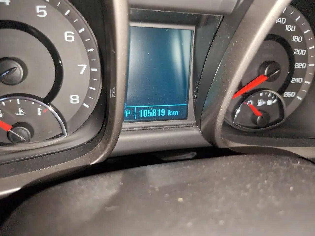Chevrolet Malibu 2014 2.0L Automatic Luxury Edition — миниатюра 12