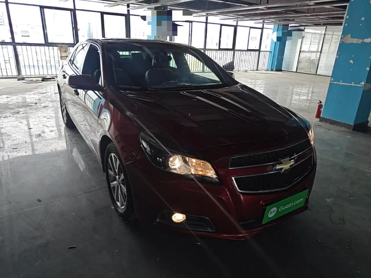 Chevrolet Malibu 2014 2.0L Automatic Luxury Edition — миниатюра 3