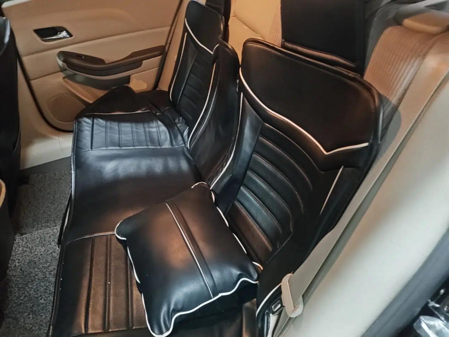 Chevrolet Malibu 2014 2.0L Automatic Comfort Edition — миниатюра 20