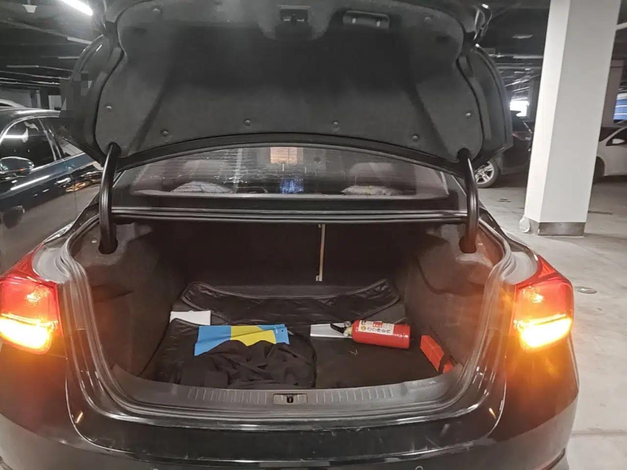 Chevrolet Malibu 2014 2.0L Automatic Comfort Edition — миниатюра 22