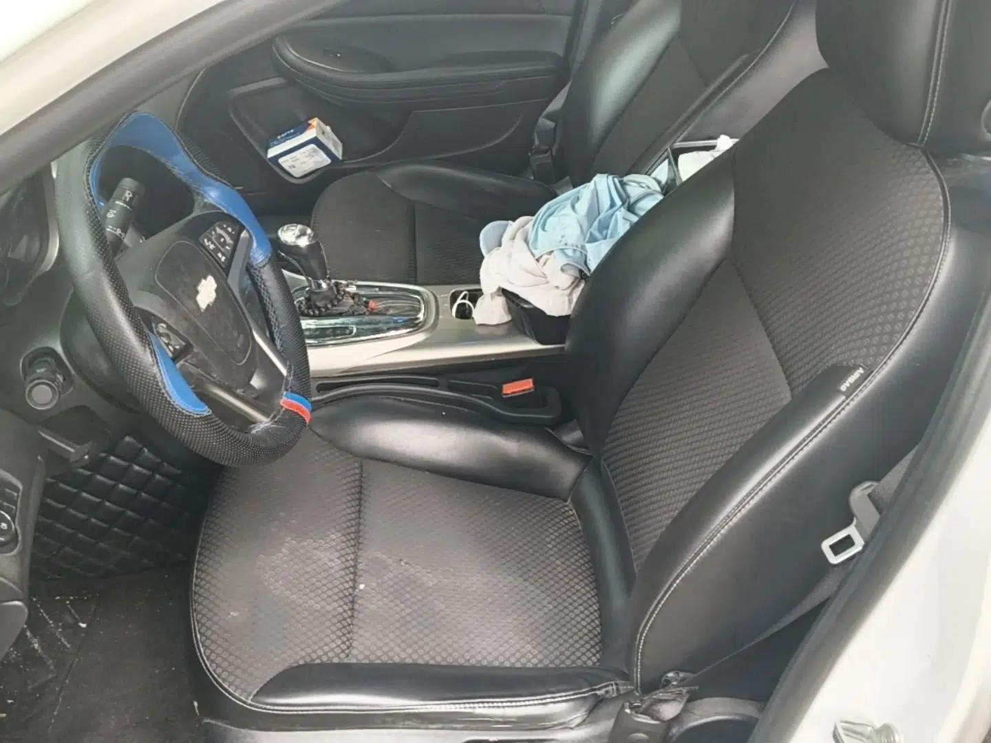 Chevrolet Malibu 2014 1.6T Automatic Comfort Edition — миниатюра 15