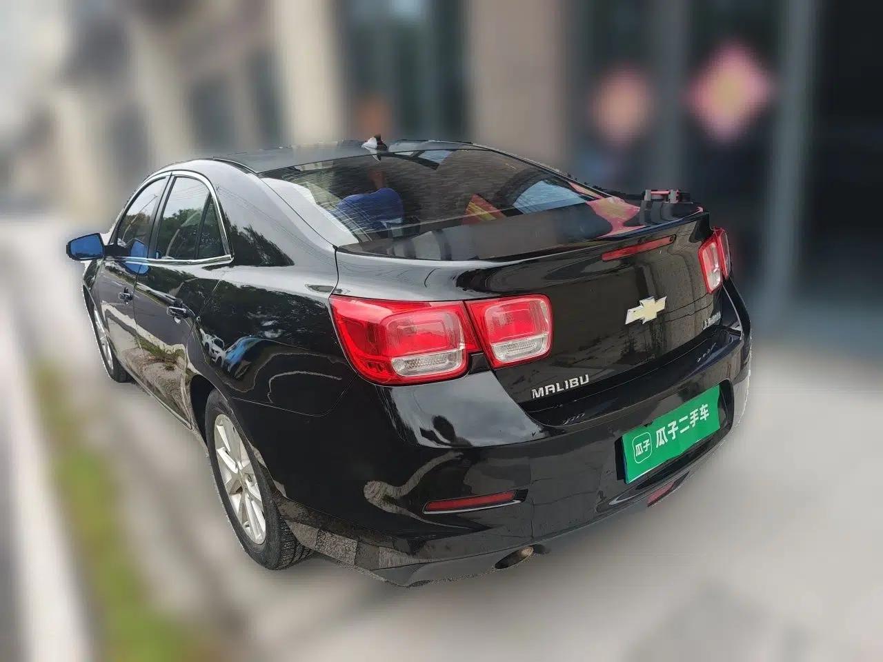 Chevrolet Malibu 2013 2.0L Automatic Luxury Edition — миниатюра 4