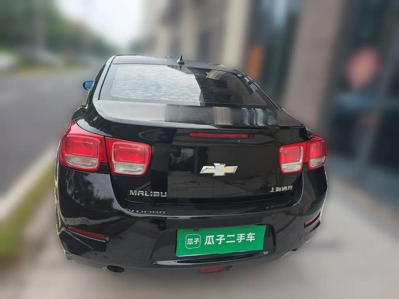 Chevrolet Malibu 2013 2.0L Automatic Luxury Edition — миниатюра 5