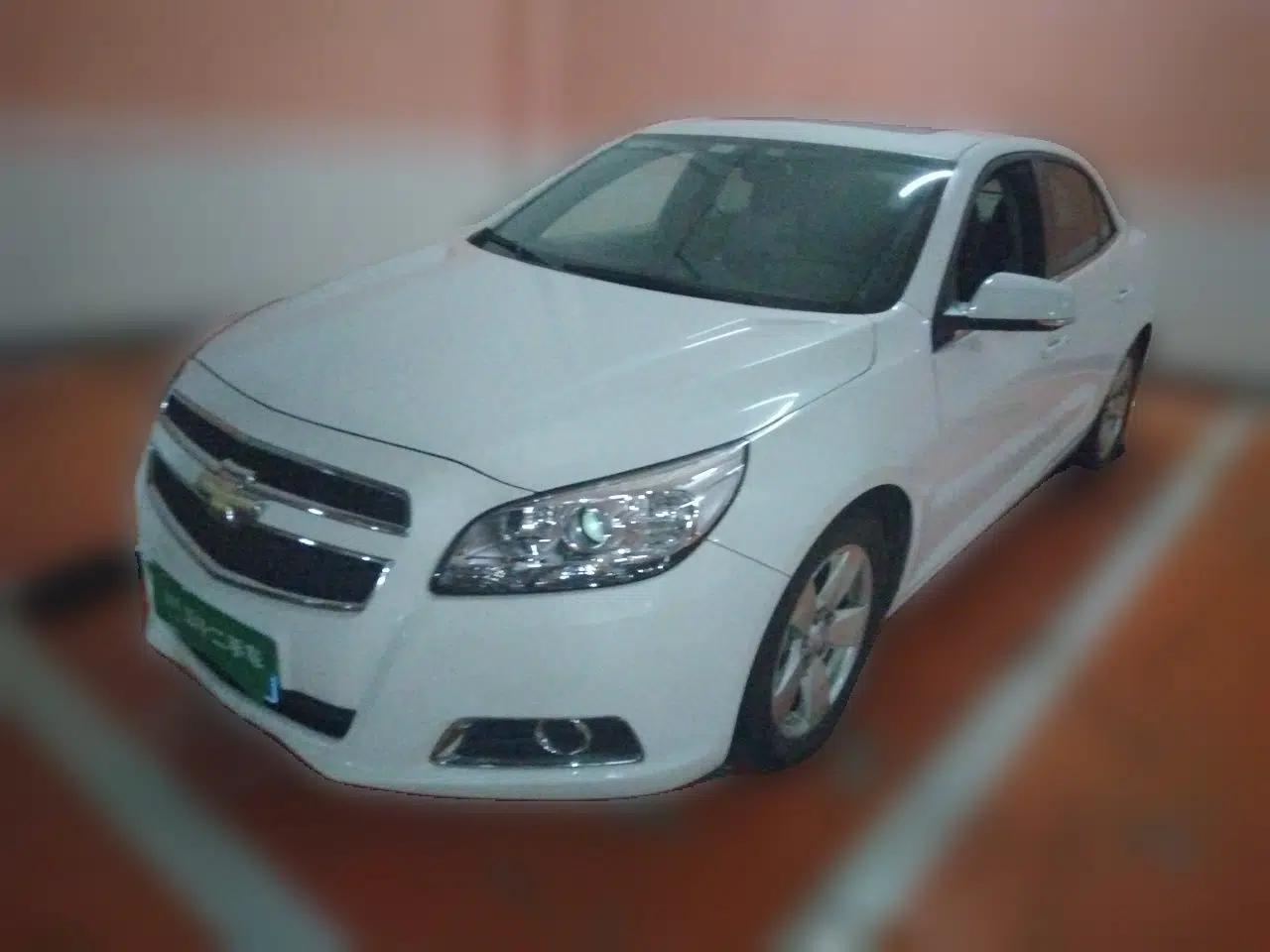Chevrolet Malibu 2014 2.0L Automatic Comfort Edition — миниатюра 1