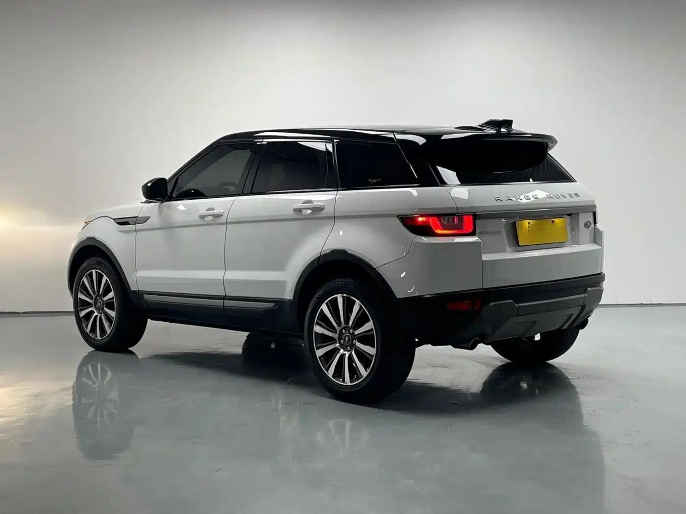 Range Rover Evoque 2018 240PS SE Smart Edition — миниатюра 5