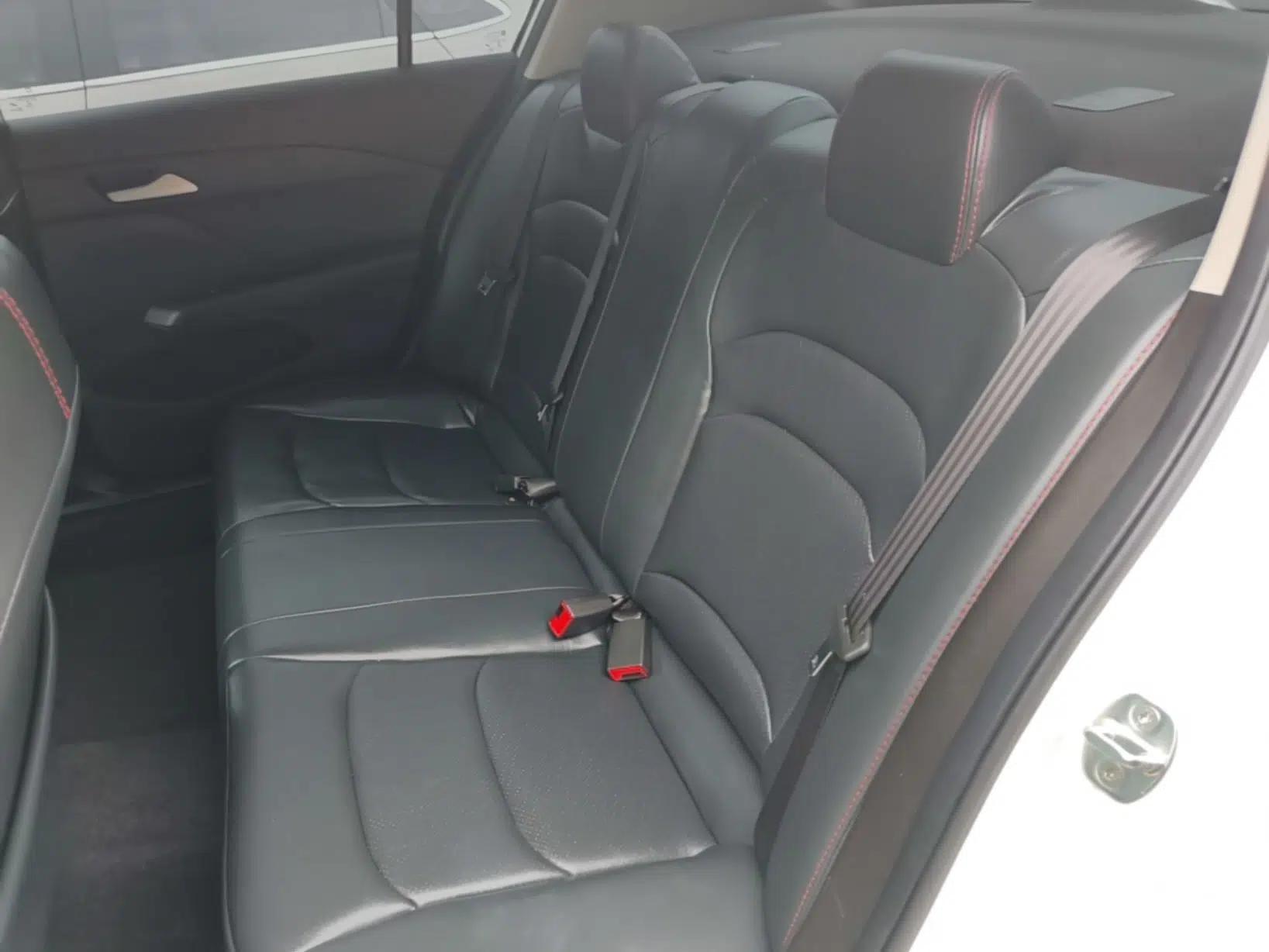 Chevrolet Cavalier 2016 1.5L Automatic Enjoyment Edition — миниатюра 20