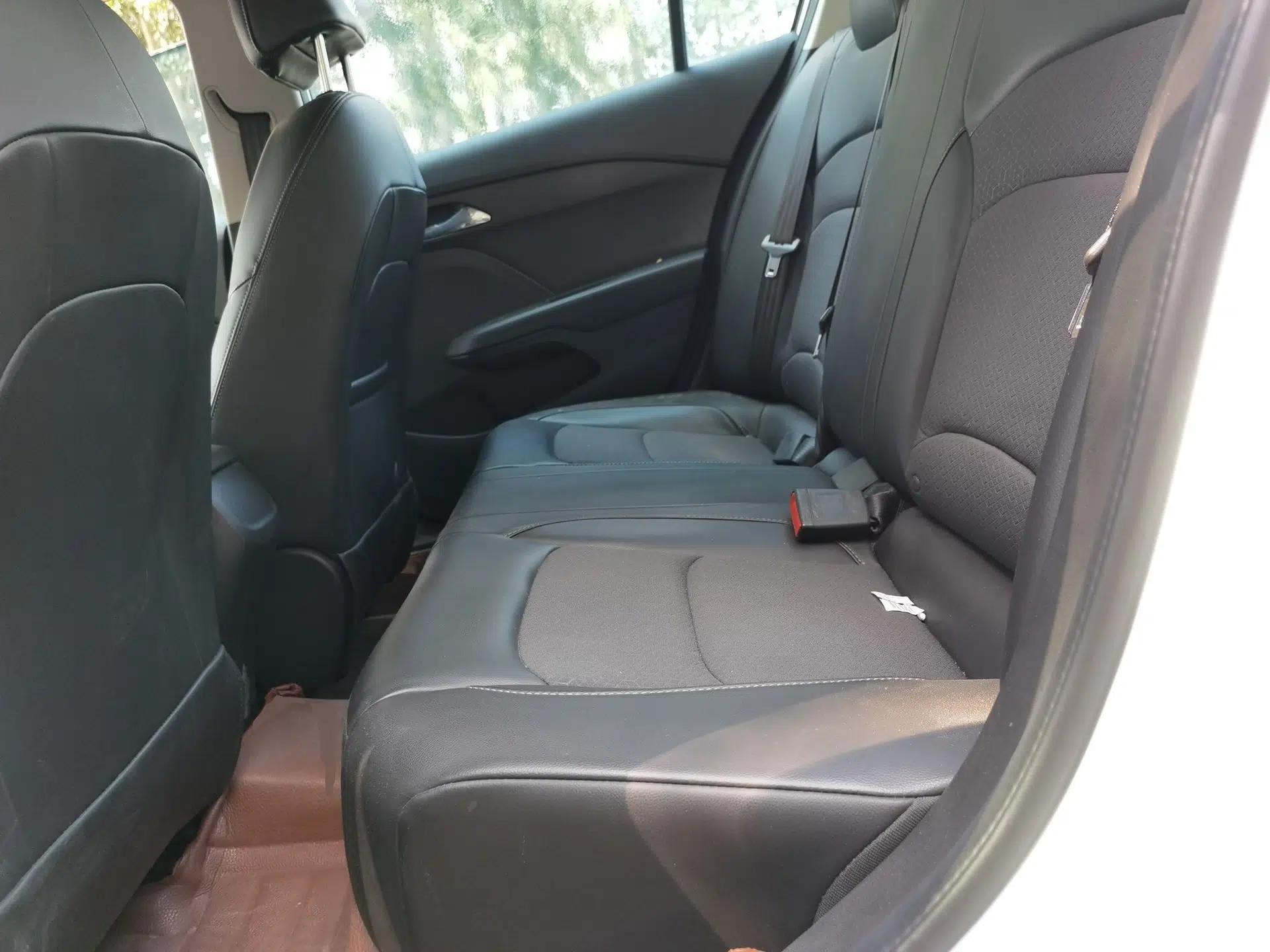 Chevrolet Cavalier 2016 1.5L Manual Xinyue Edition — миниатюра 14