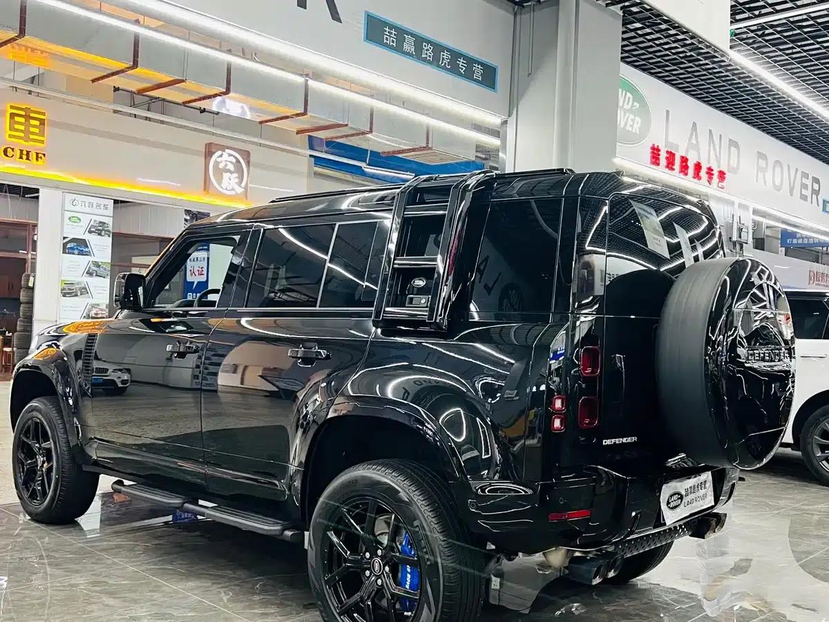 2024 Land Rover Defender 110 3.0T P400 XS — миниатюра 6