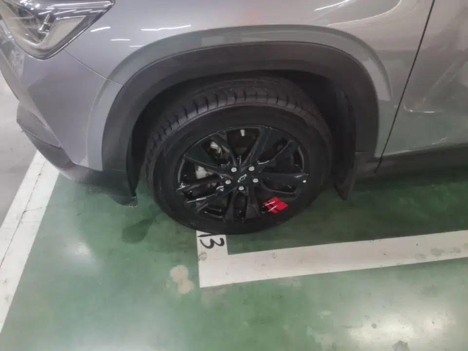 Chevrolet Trax 2019 Redline 335T CVT Top-Tier Model China VI Standard — миниатюра 10