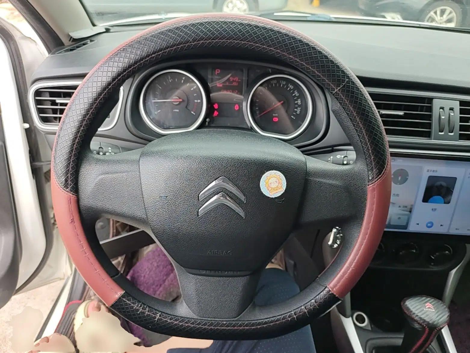 Citroen C3-XR 2017 1.6L Automatic Fashion Model — миниатюра 13