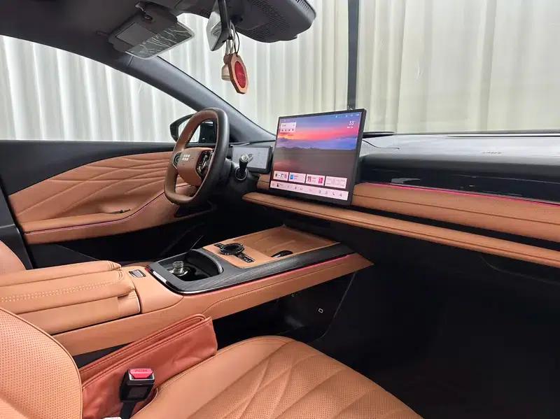 Galaxy Star 8 PHEV 2025 130km EM-i Premium Edition — миниатюра 9