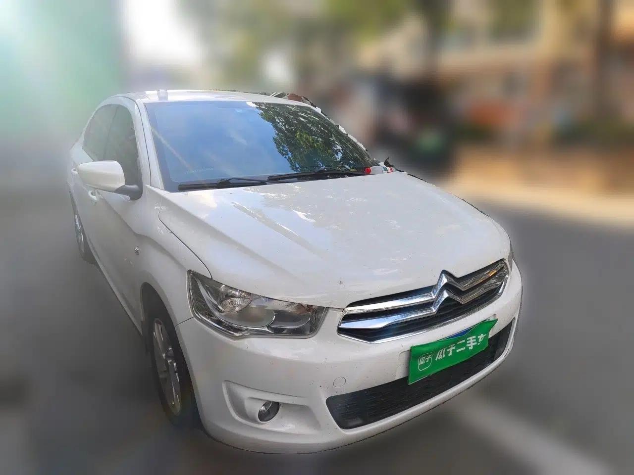 Citroen Elysee 2015 Qishang Edition 1.6L Automatic Fashion Model — миниатюра 3