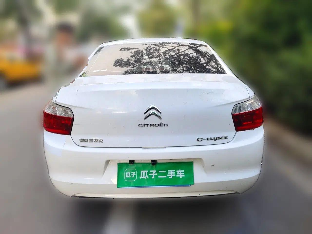 Citroen Elysee 2015 Qishang Edition 1.6L Automatic Fashion Model — миниатюра 5