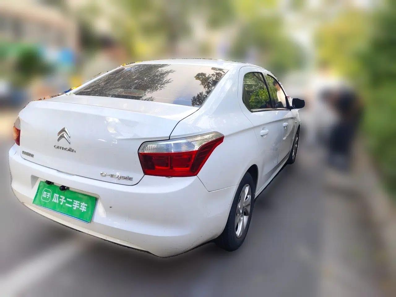 Citroen Elysee 2015 Qishang Edition 1.6L Automatic Fashion Model — миниатюра 6