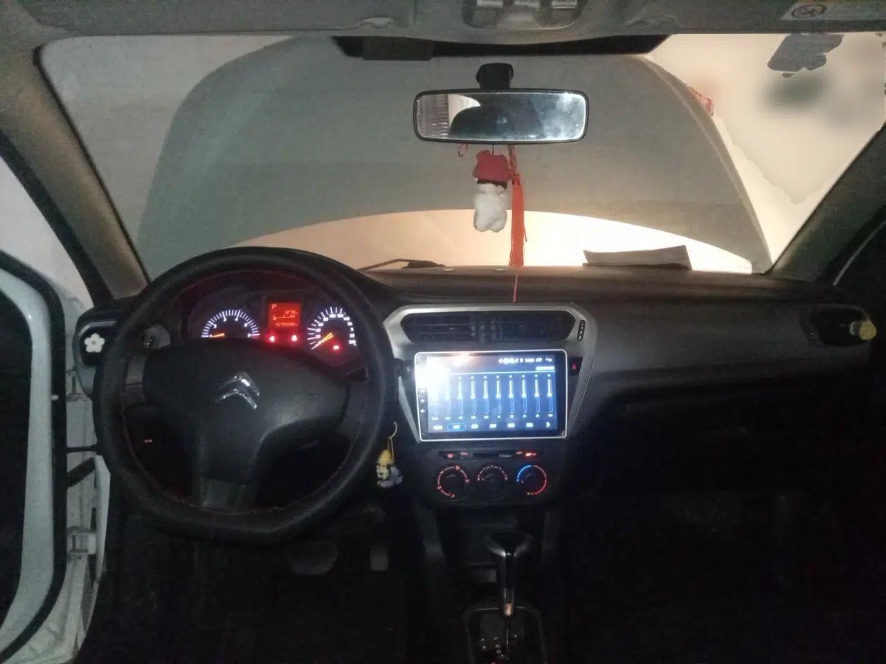 Citroen Elysee 2016 1.6L Automatic Fashion Model — миниатюра 9