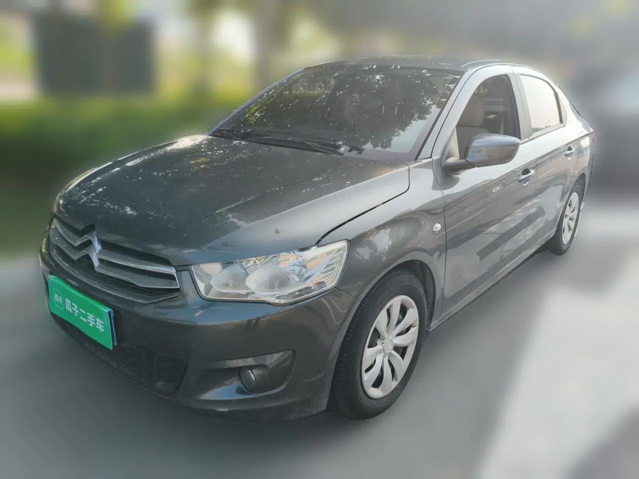 Citroen Elysee 2015 Qishang Edition 1.6L Automatic Fashion Model — миниатюра 1