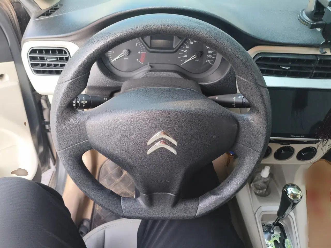 Citroen Elysee 2015 Qishang Edition 1.6L Automatic Fashion Model — миниатюра 10