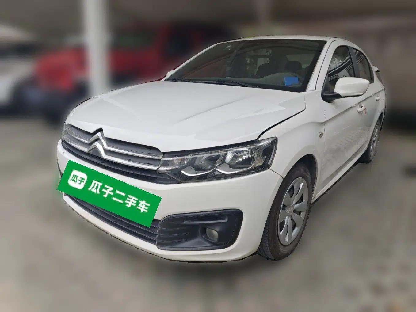 Citroen Elysee 2018 1.6L Manual Fashion Edition — миниатюра 1