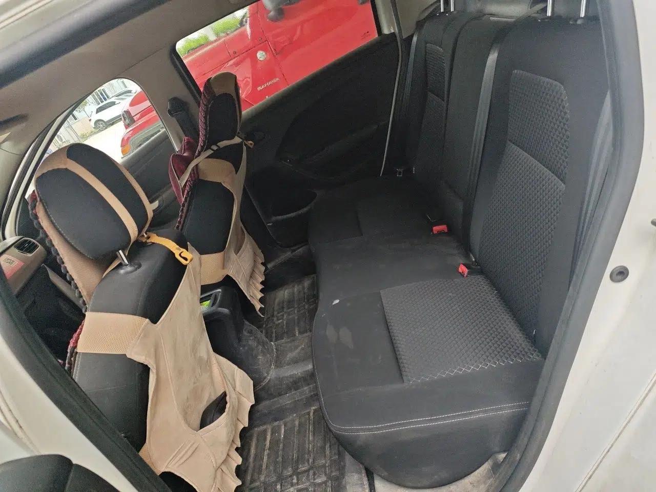 Citroen Elysee 2018 1.6L Manual Fashion Edition — миниатюра 14