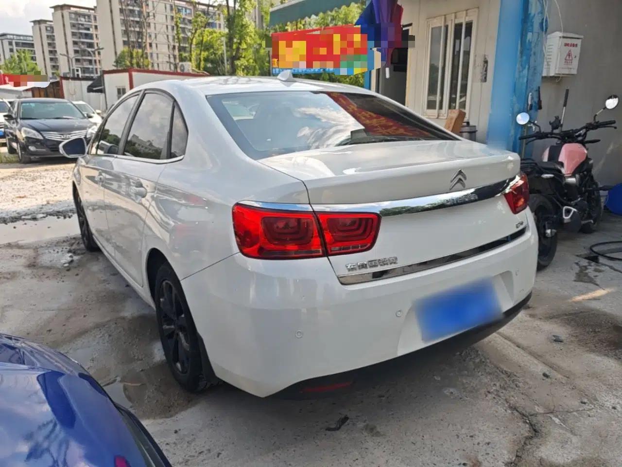 Citroen C4 Sega 2016 1.6L Manual Comfort Model — миниатюра 4