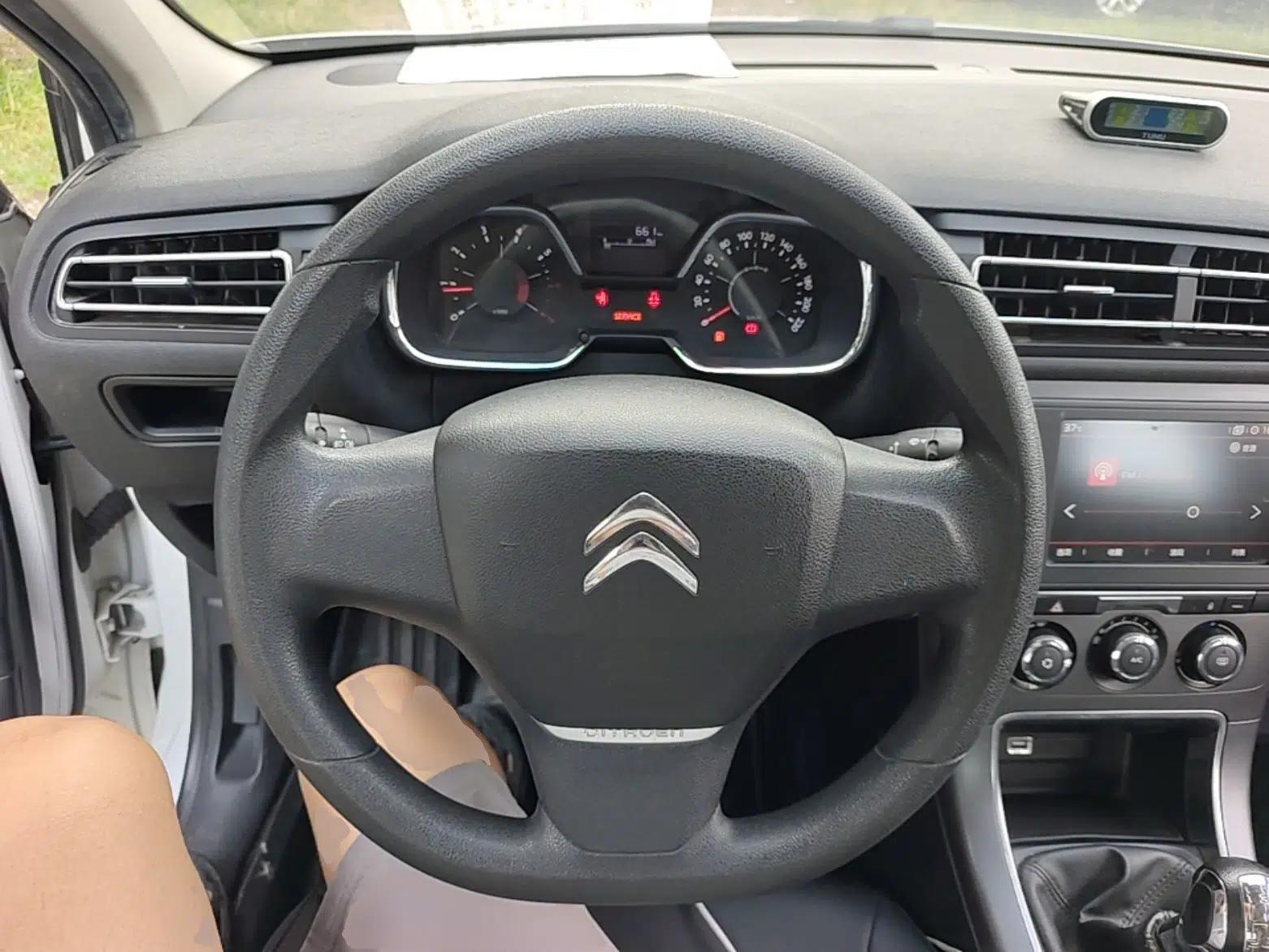Citroen C4 Sega 2018 1.6L Manual Comfort Model — миниатюра 18