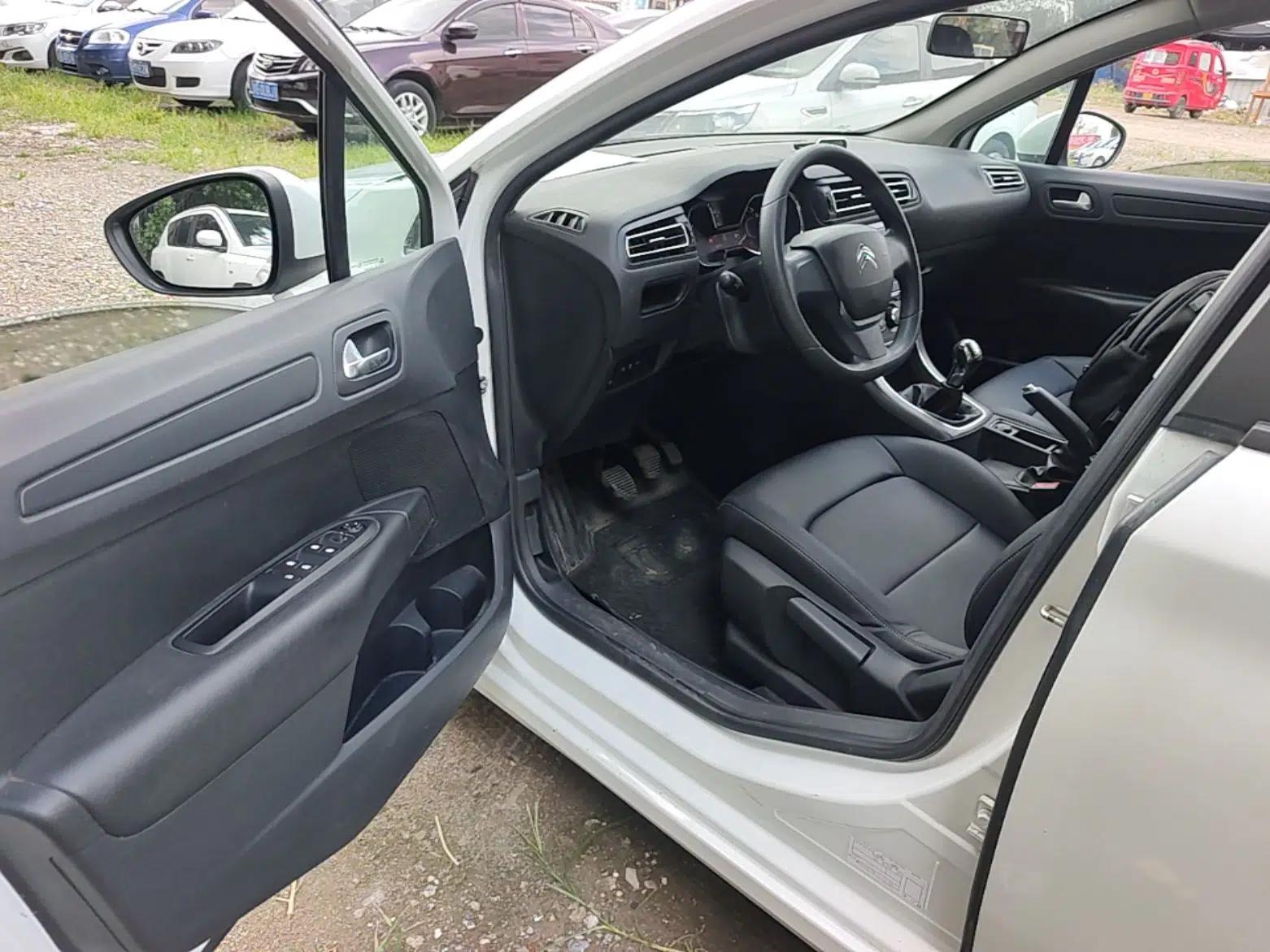 Citroen C4 Sega 2018 1.6L Manual Comfort Model — миниатюра 23