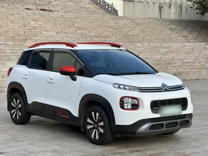 Citroen C4 AIRCROSS Yunyi 2018 230THP Automatic Elysee Edition — миниатюра 18